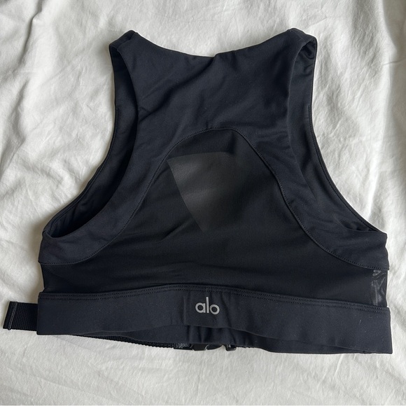 ALO Yoga Catch The Vibe Black Sports Bra size XS - Picture 6 of 7